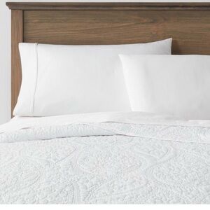 Threshold White Quilted Pillow Set